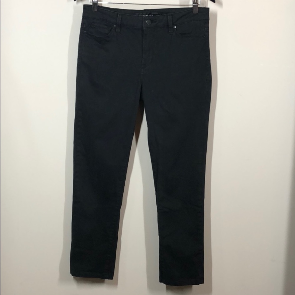 Calvin Klein High‑Waist Black Jeans – Slim Straight Denim | Size 8